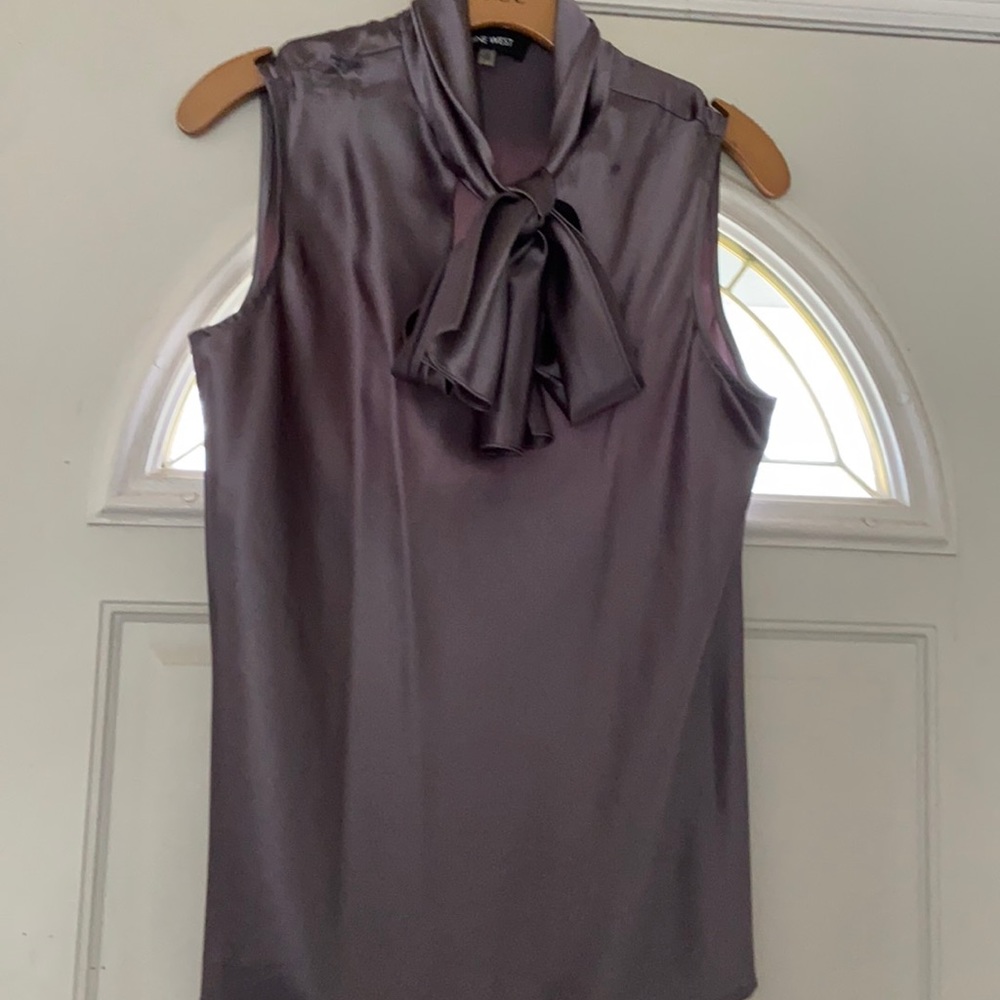 Blouse silk medium size